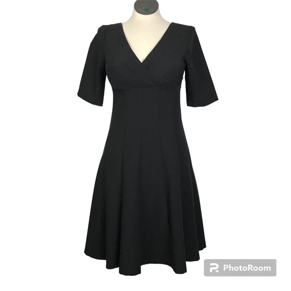 I. N. Studio Women’s A- Line Dress Size 6 Color Black V-Neck Reglan Sleeve